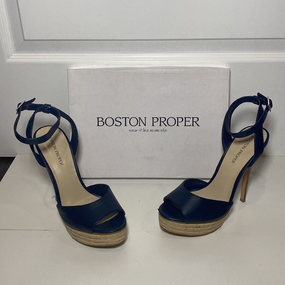 Boston Proper Platform Heels - Picture 4 of 10
